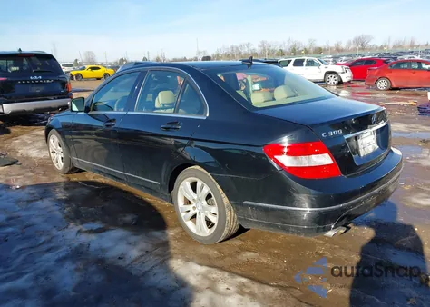 2008 Mercedes-Benz C 300 Luxury 4Matic/Sport 4Matic from USA, damaged, VIN WDDGF81X58F181697